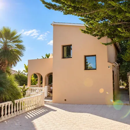 Apartmán La Amistad En Con Piscina Compartida Calpe
