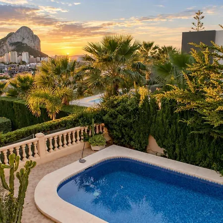 Apartmán La Amistad En Con Piscina Compartida
