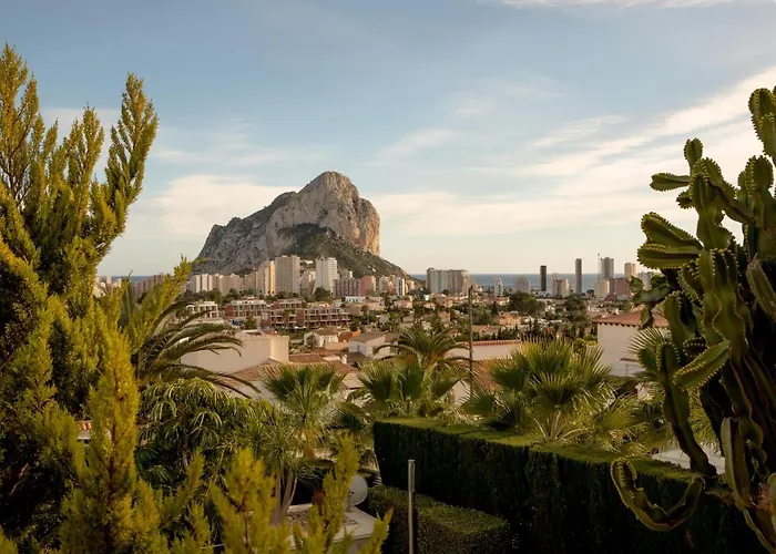 La Amistad En Con Piscina Compartida