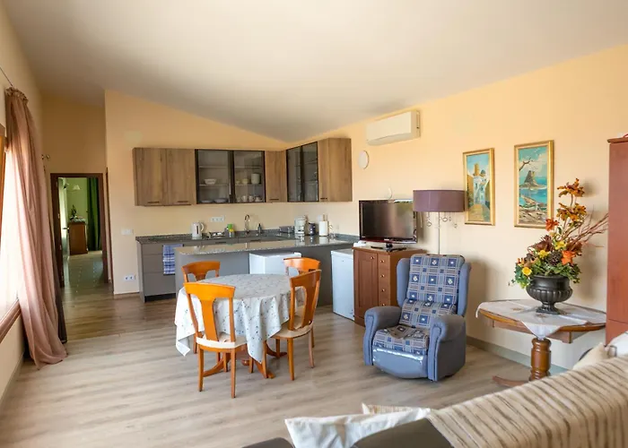 La Amistad En Con Piscina Compartida Calpe